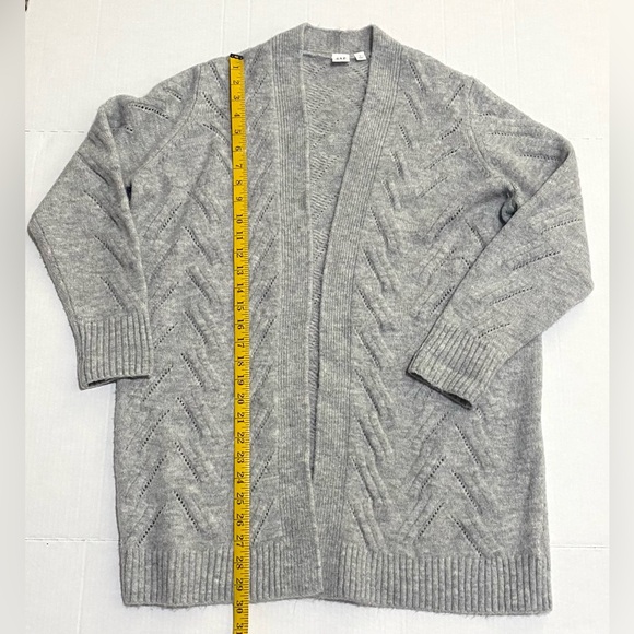 GAP Womens L Solid Gray Long Wool Cable Knit Cardigan Sweater Cabincore Preppy - Picture 10 of 12